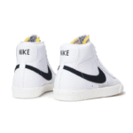 Nike Blazer Mid 77 Vintage White/Black - Image 3