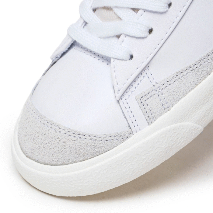Nike Blazer Mid 77 Vintage White/Black - Image 6