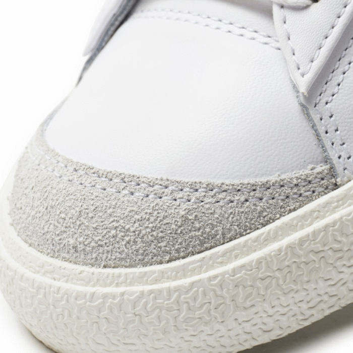 Nike Blazer Low 77 Vintage White/Black - Image 6