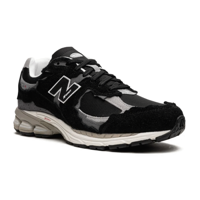 New Balance 2002R Protection - Pack Black Grey - Image 2