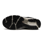 New Balance 2002R Protection - Pack Black Grey - Image 4