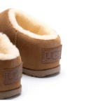 UGG Pumped Slide - Chestnut - Image 2