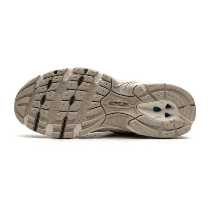 New Balance 530 Ivory - Image 4