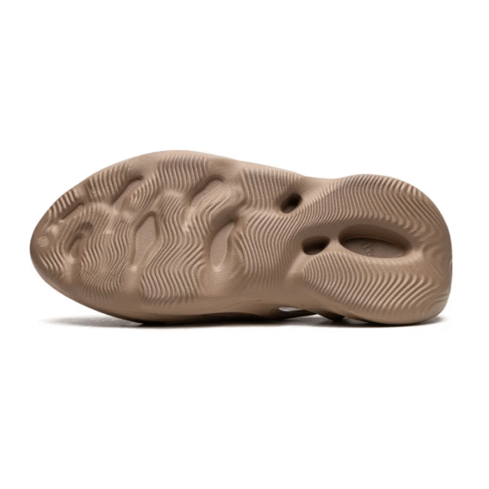 Adidas Yeezy Foam RNNR - Clay Taupe - Image 5