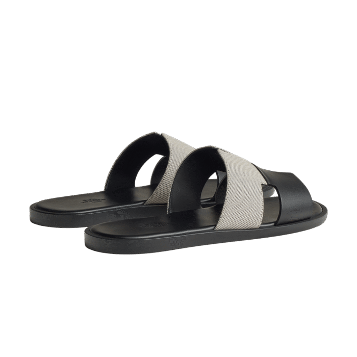 Hermes Izmir Sandal Prunoir / Noir - Image 3