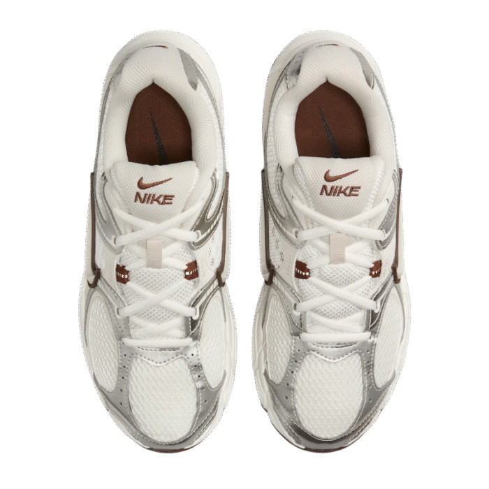 Nike V5 RNR Sail/Fauna - Image 4