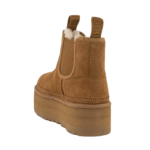 UGG Neumel Platform Chelsea Boot - Chestnut - Image 4