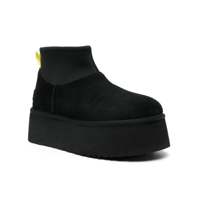 UGG Women's Classic Mini Dipper platform boot Black - Image 3