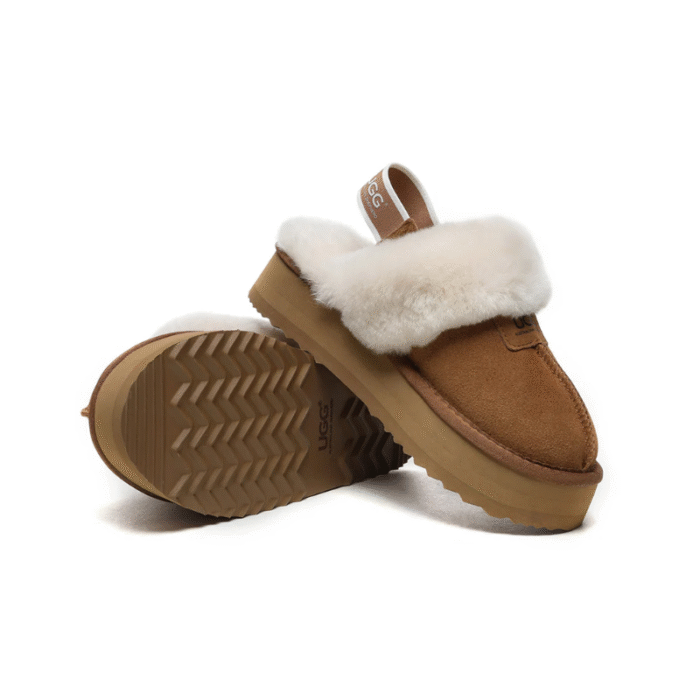 UGG Kids Funkette slippers - Chestnut - Image 6