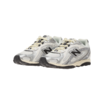 New Balance 204L Silver Metallic - Image 3